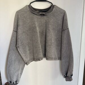 Primark Washed Gray Cropped Crewneck Sweatshirt